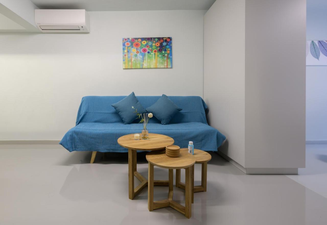 Fully Renovated Underground Flat In Pagrati Appartement Athene Buitenkant foto